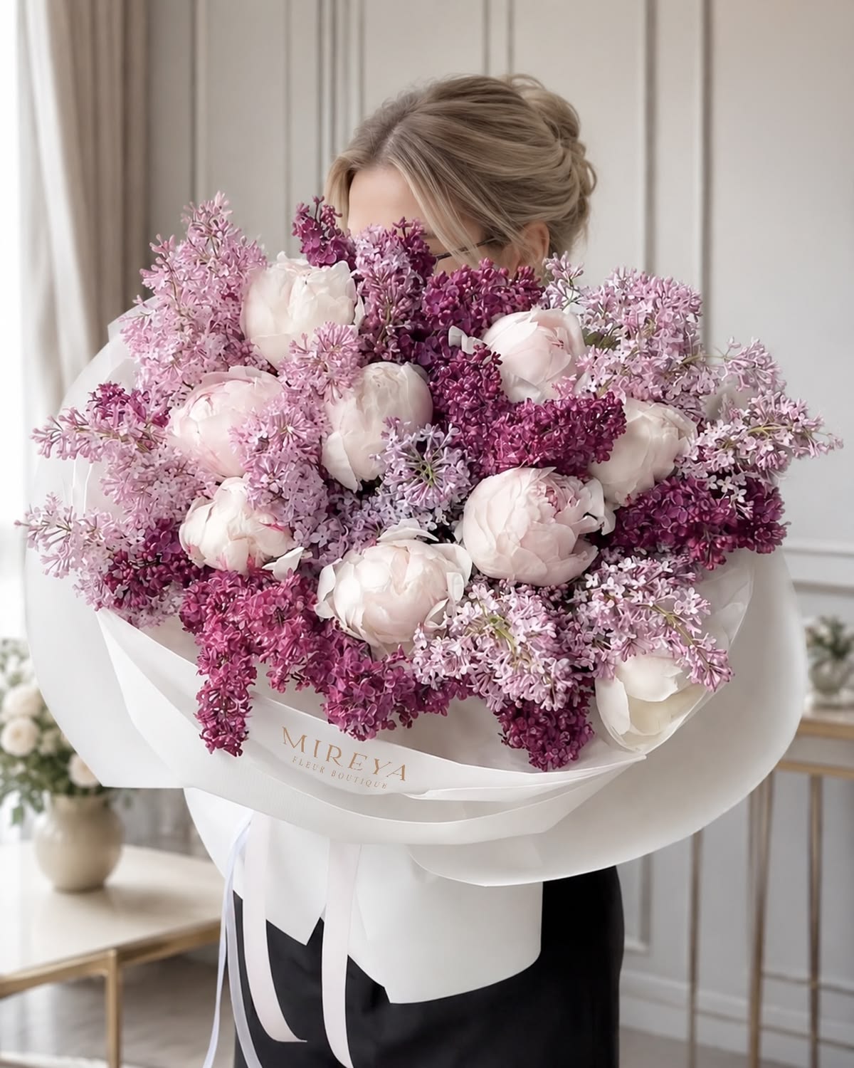 Mireya Fleur Boutique — Instagram